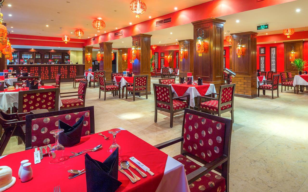 Hawaii Riviera Club Aqua Park - Families And Couples Only Hotel Hurghada Exterior foto